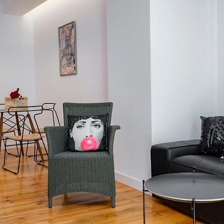 Serene Hideaway In Chiado Lisbon Luaran gambar