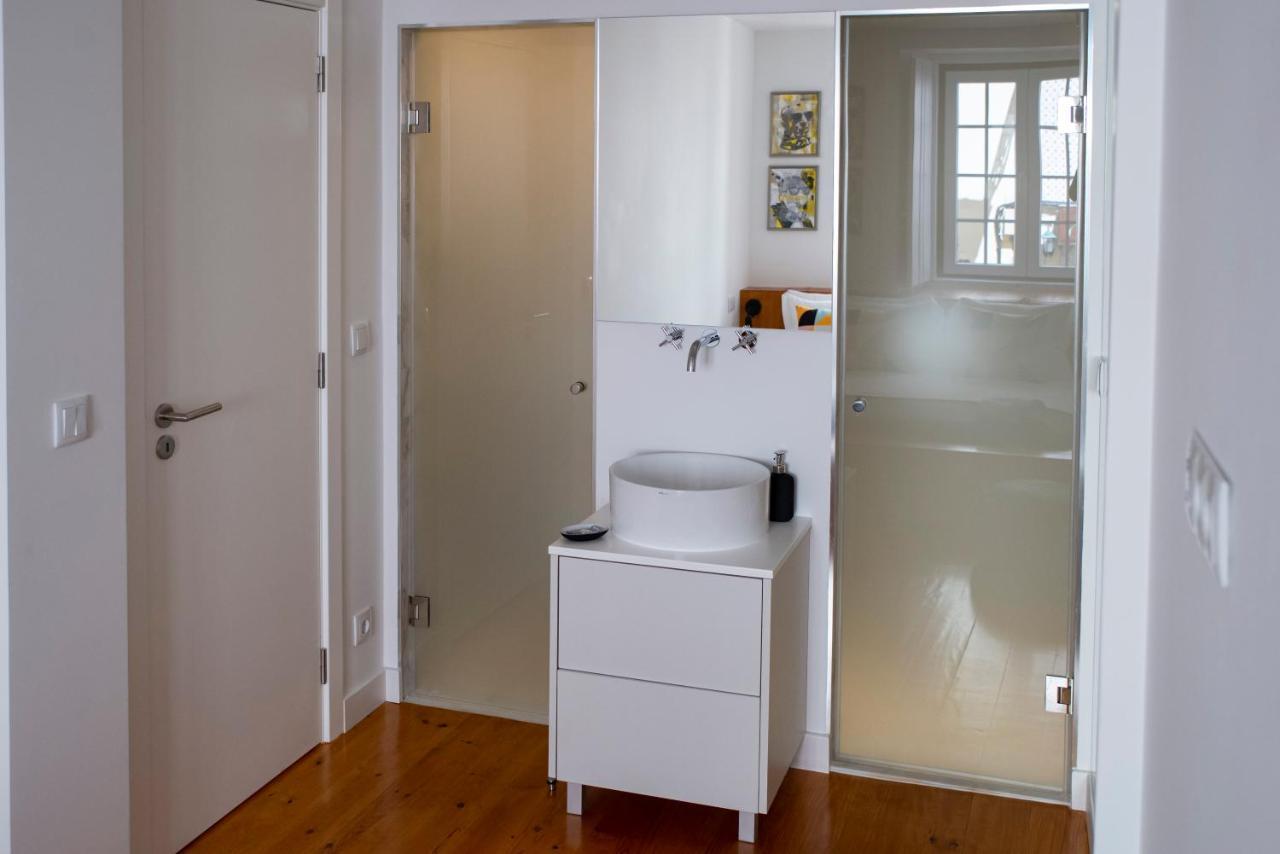 Serene Hideaway In Chiado Lisbon Luaran gambar