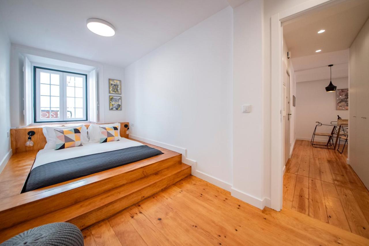 Serene Hideaway In Chiado Lisbon Luaran gambar