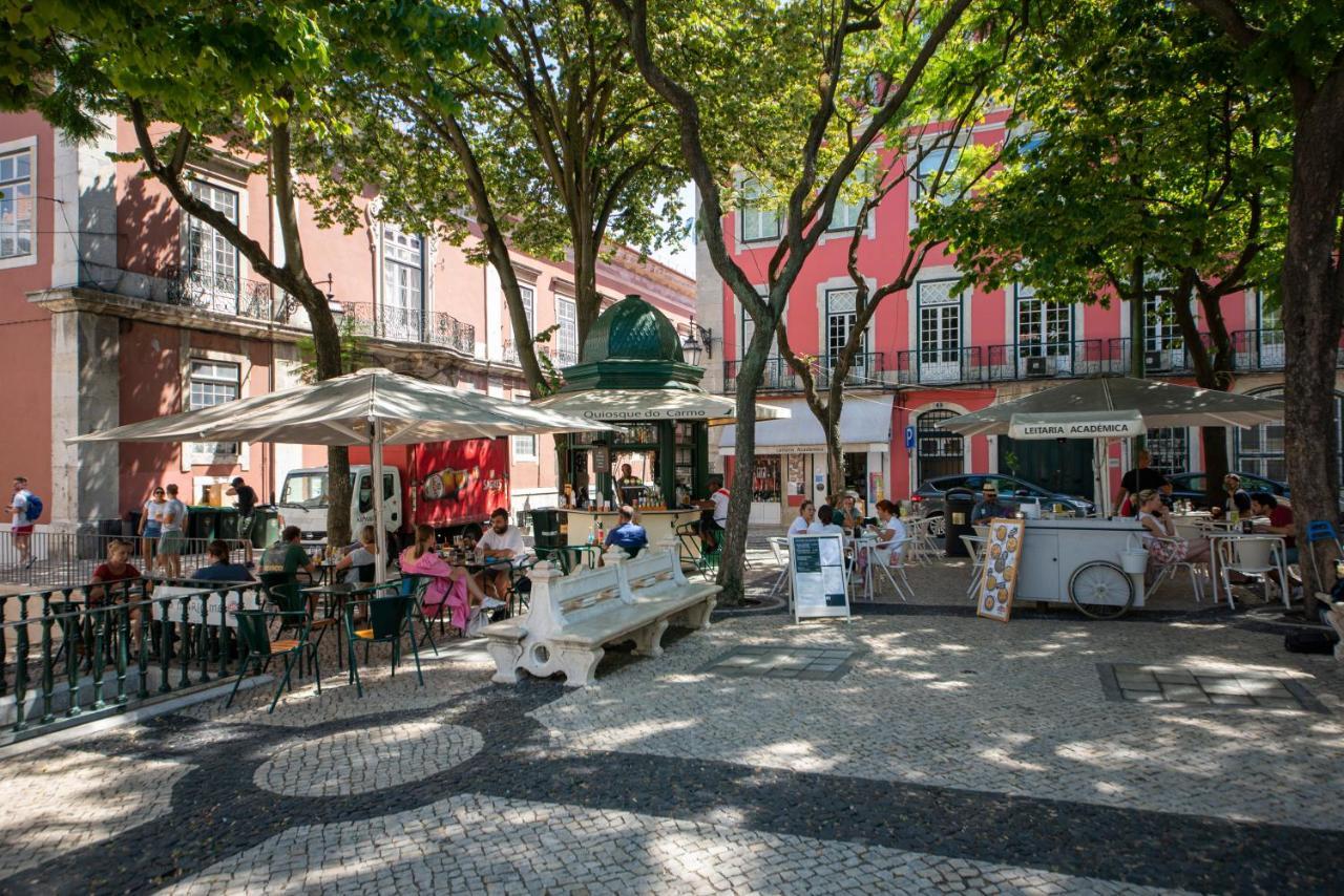Serene Hideaway In Chiado Lisbon Luaran gambar