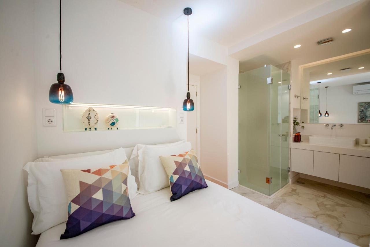 Serene Hideaway In Chiado Lisbon Luaran gambar